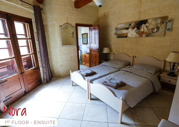 Tatil Evi Ta'ruzar *