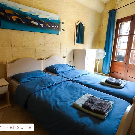 Ta'ruzar Holiday home *